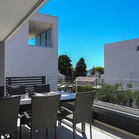 Dream Tribunj Apartman *
